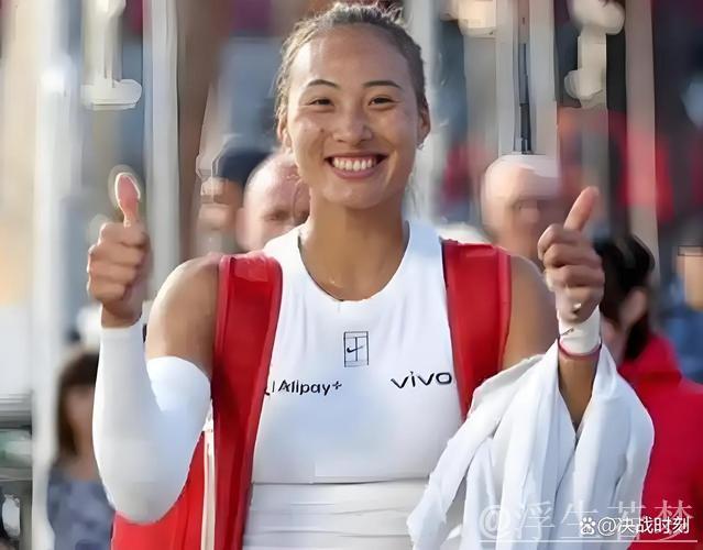 郑钦文首闯草地赛事四强 滑倒难挡前进脚步 郑钦文首闯草地赛事四强 滑倒难挡前进脚步